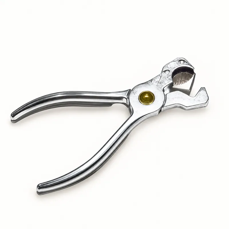 Cortador de tubo y manguera de plástico con cuerpo metálico y mango · SKF LL/226-12508-5