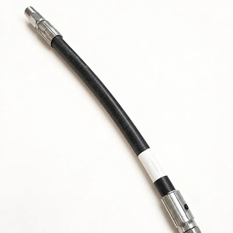 Manguera flexible de goma con terminales metálicos en ambos extremos para sistemas de lubricación · SKF LL/277441
